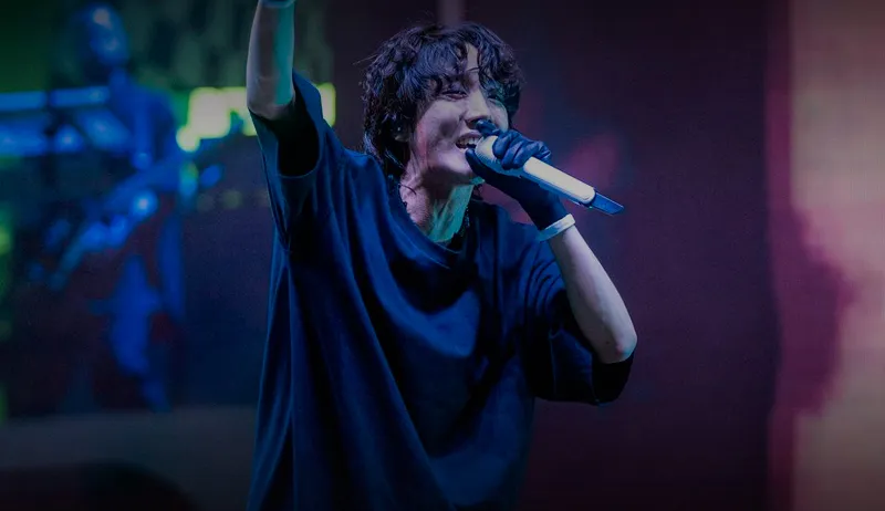 J-Hope Tour 'HOPE ON THE STAGE' The Movie: El Espectáculo de J-Hope de BTS Llega a la Pantalla Grande