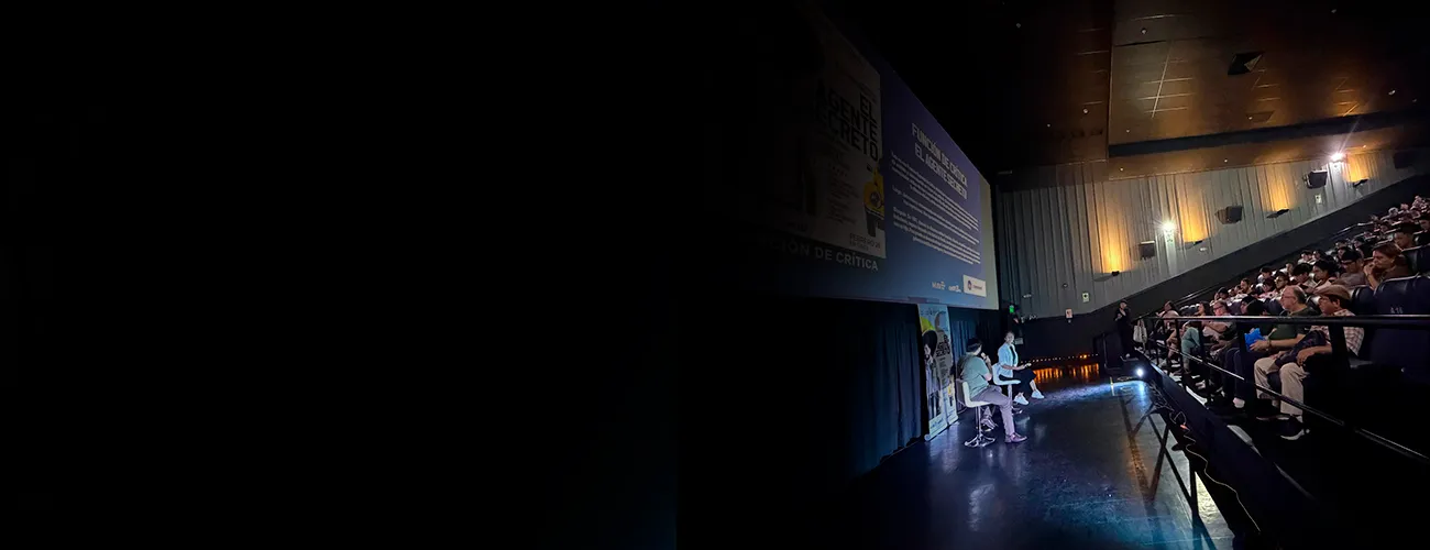 Función de Crítica: así se vivió El Agente Secreto con Maritza Orellana y Marcelo Paredes